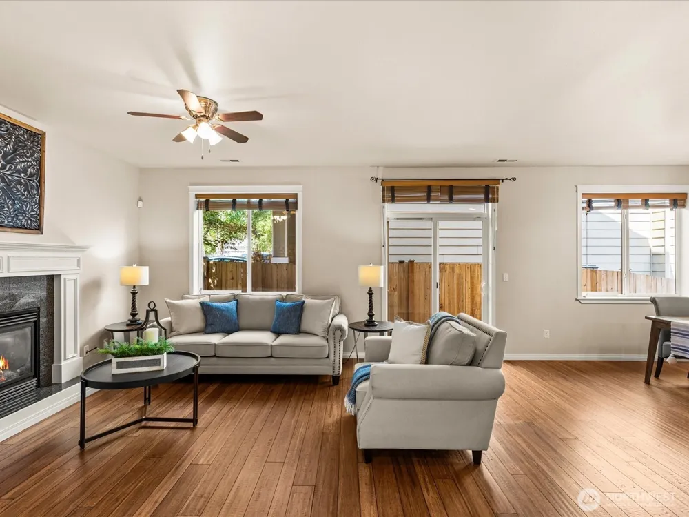 103 162nd Place SE Bothell, WA 98012