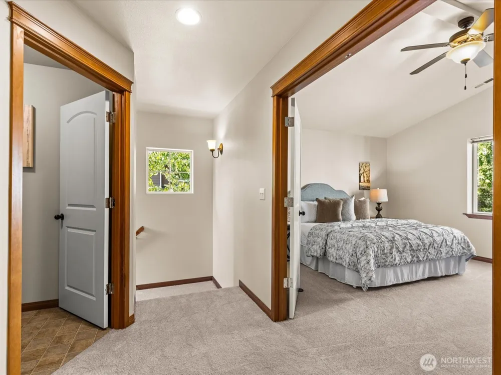 103 162nd Place SE Bothell, WA 98012