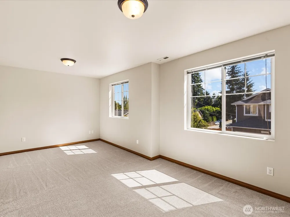103 162nd Place SE Bothell, WA 98012