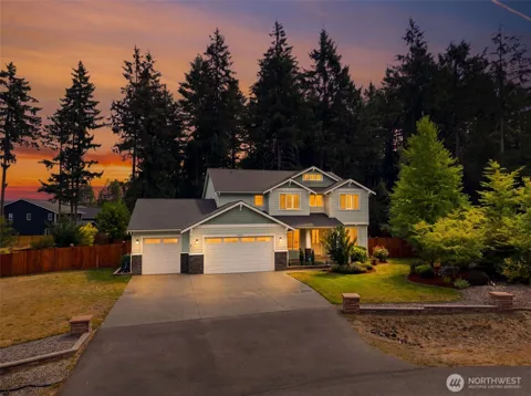 4744 Waxwing Court SE