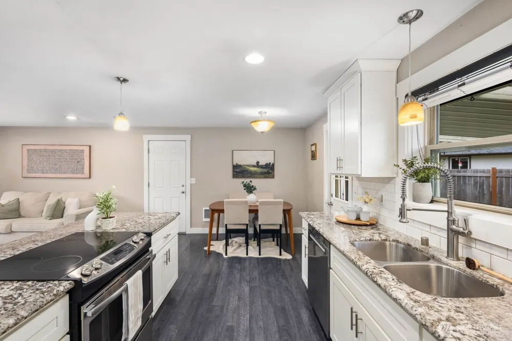 535 Rosewood Drive Buckley, WA 98321