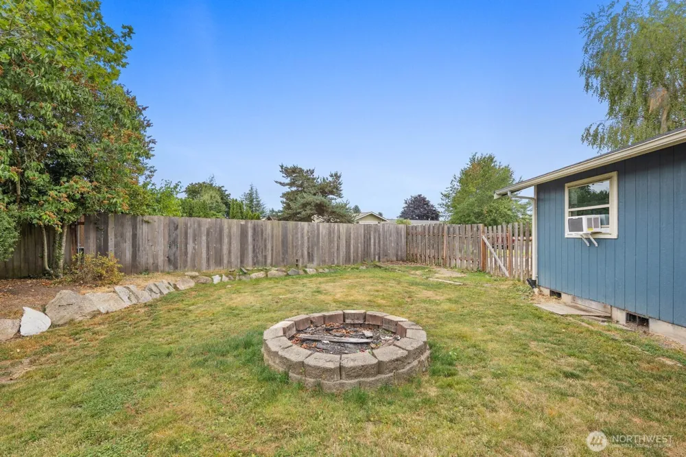 535 Rosewood Drive Buckley, WA 98321