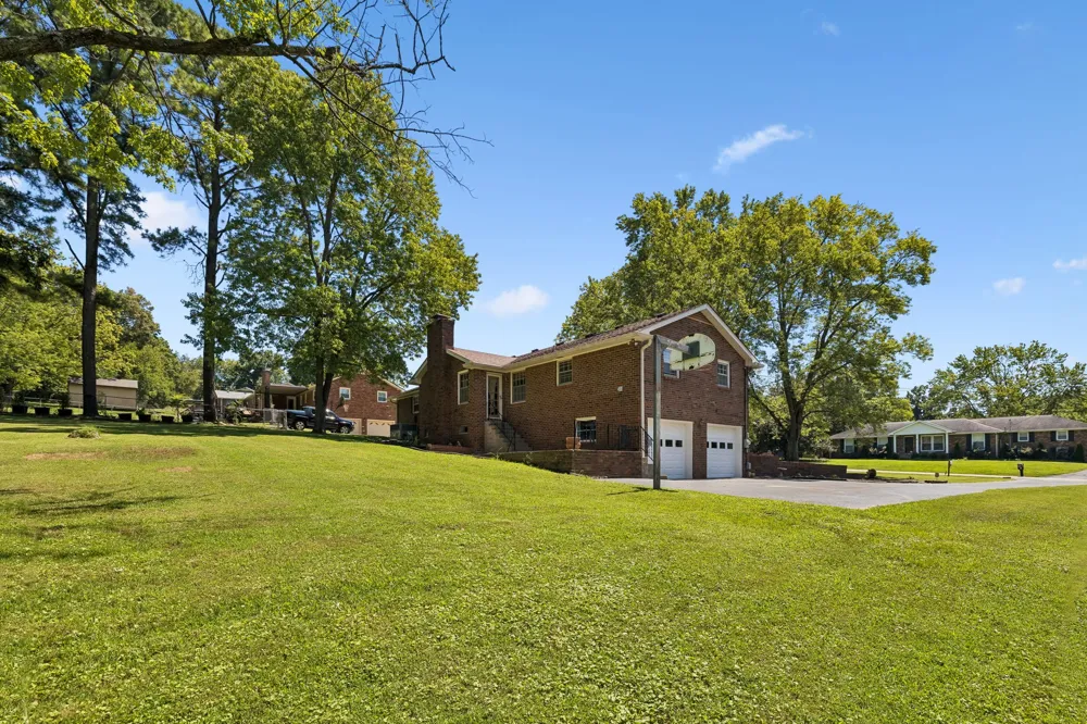 108 Due West Dr Mount Juliet, TN 37122