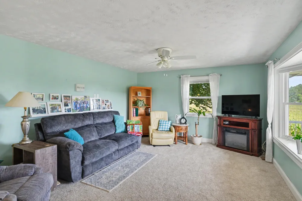 5773 Zue Road Mayfield Township, MI 49620