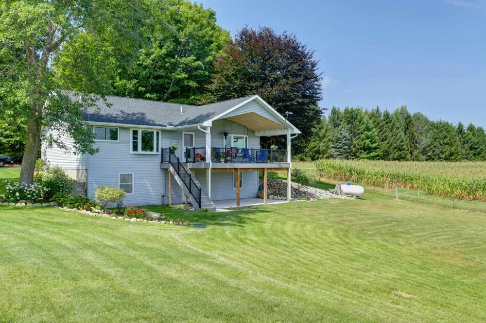 5773 Zue Road Mayfield Township, MI 49620