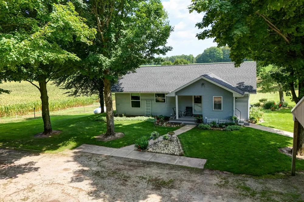 5773 Zue Road Mayfield Township, MI 49620