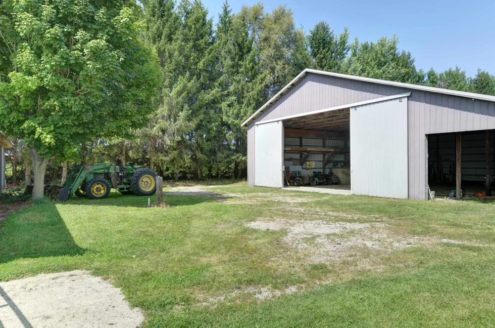 5773 Zue Road Mayfield Township, MI 49620