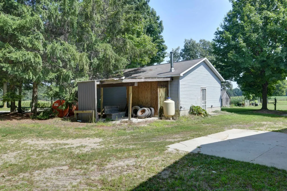 5773 Zue Road Mayfield Township, MI 49620