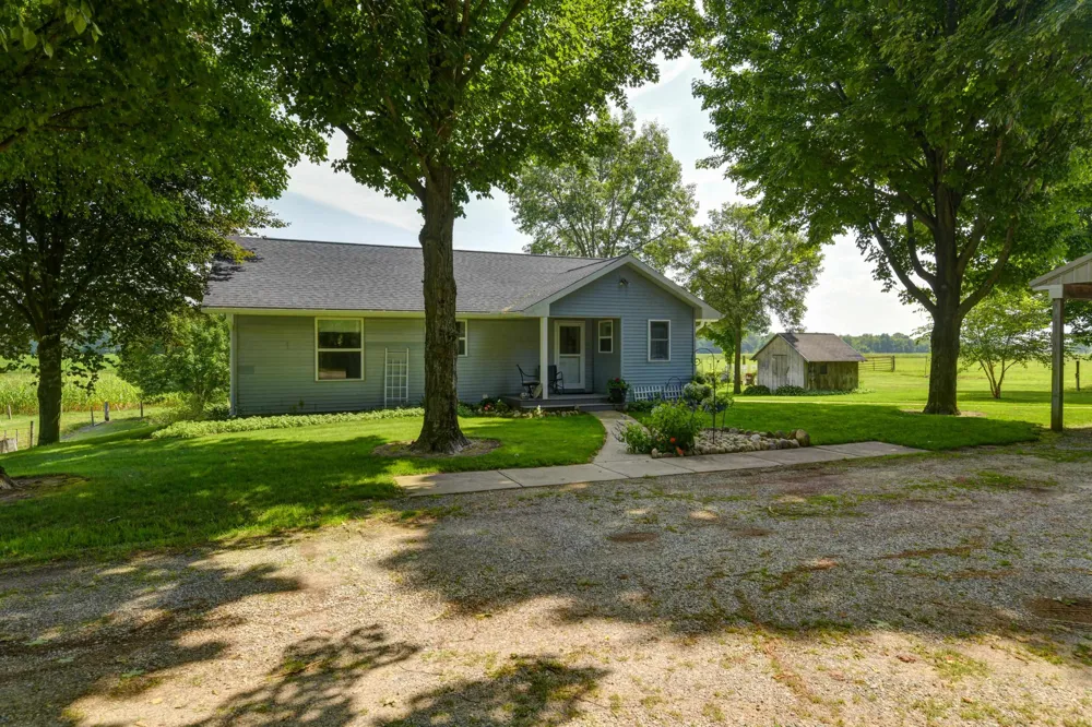 5773 Zue Road Mayfield Township, MI 49620
