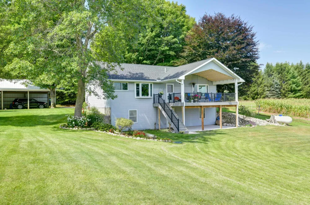 5773 Zue Road Mayfield Township, MI 49620