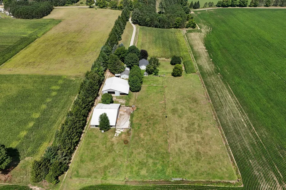 5773 Zue Road Mayfield Township, MI 49620