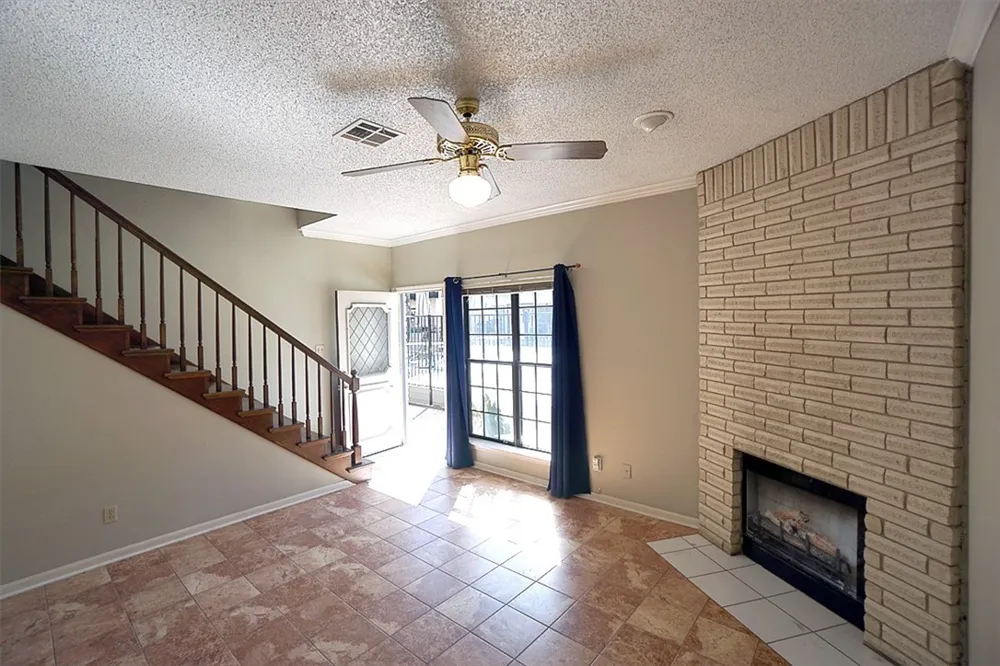 1307 Kinney Avenue #117 Austin, TX 78704