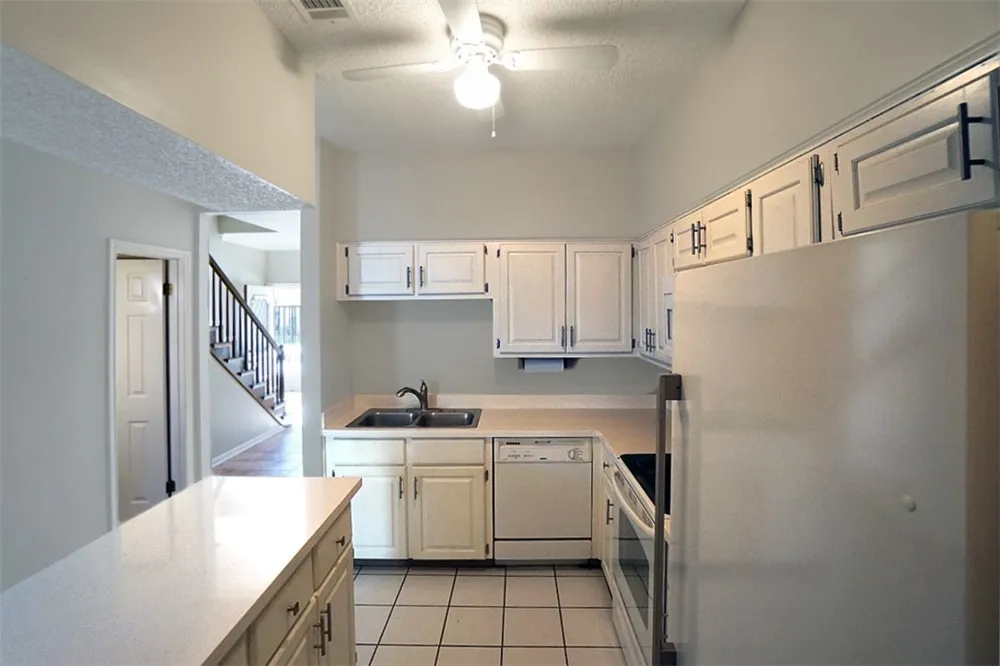 1307 Kinney Avenue #117 Austin, TX 78704