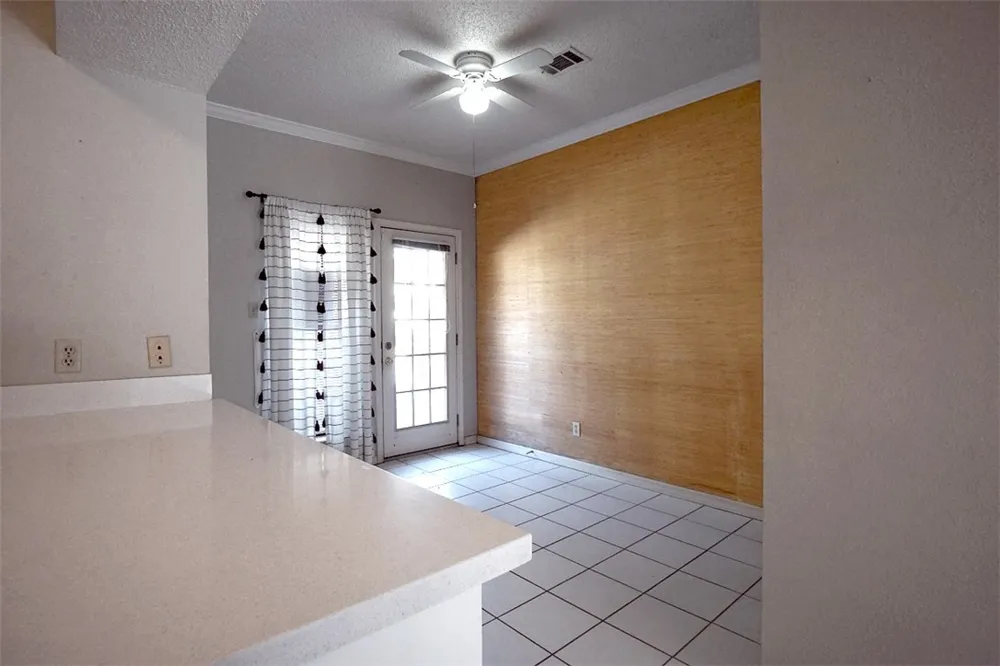1307 Kinney Avenue #117 Austin, TX 78704