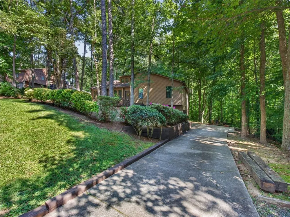 5215 Ferry Creek Lane Acworth, GA 30102