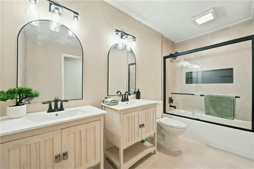 8986 Mandarin Drive Jonesboro, GA 30236