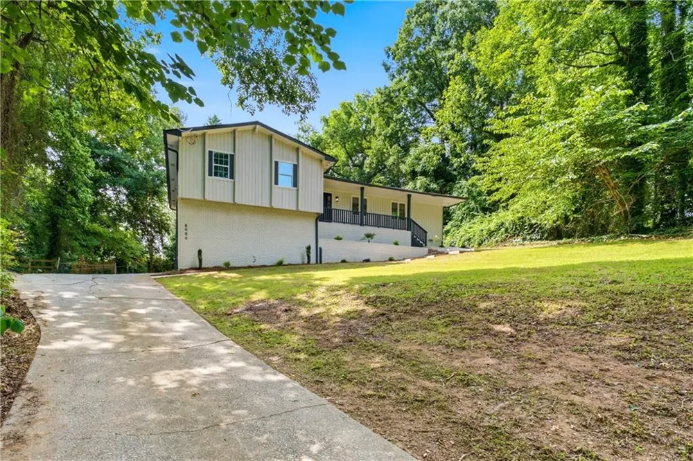 8986 Mandarin Drive Jonesboro, GA 30236