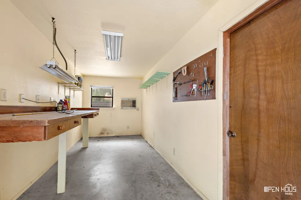 401 Kay Street Henrietta, TX 76365