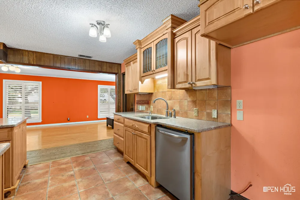 401 Kay Street Henrietta, TX 76365