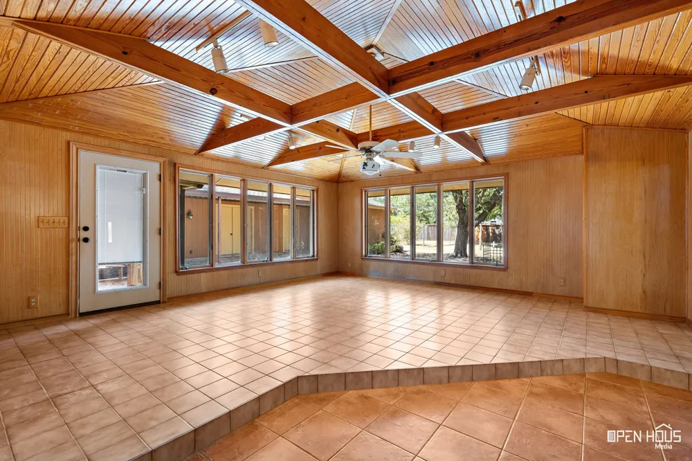 401 Kay Street Henrietta, TX 76365