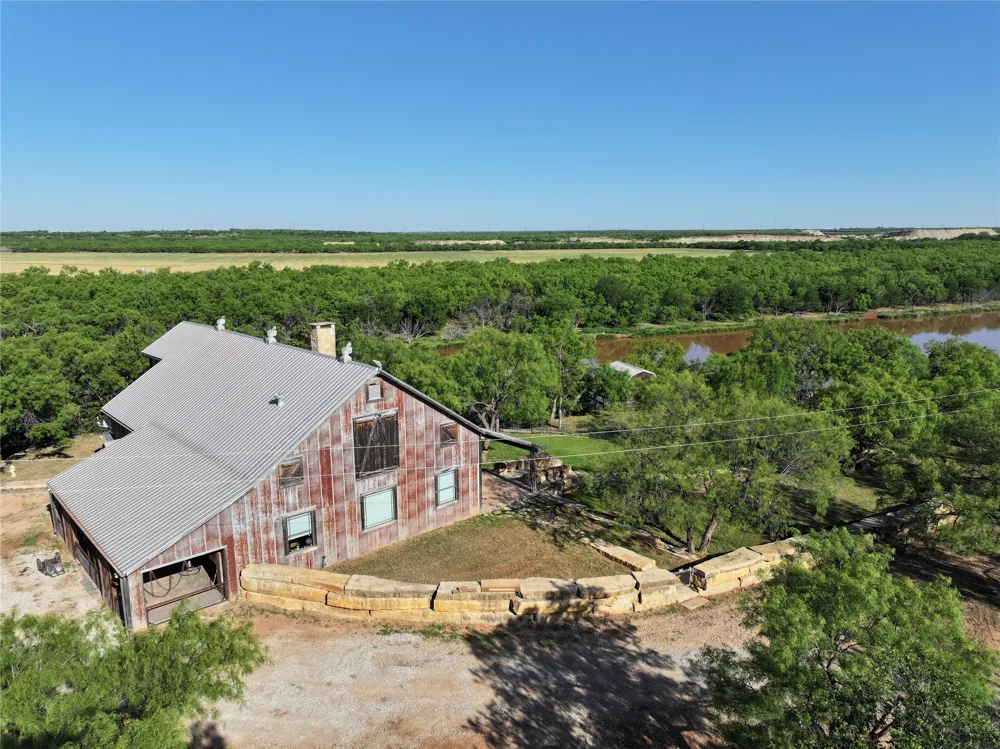 2990 County Rd 205 Lueders, TX 79533
