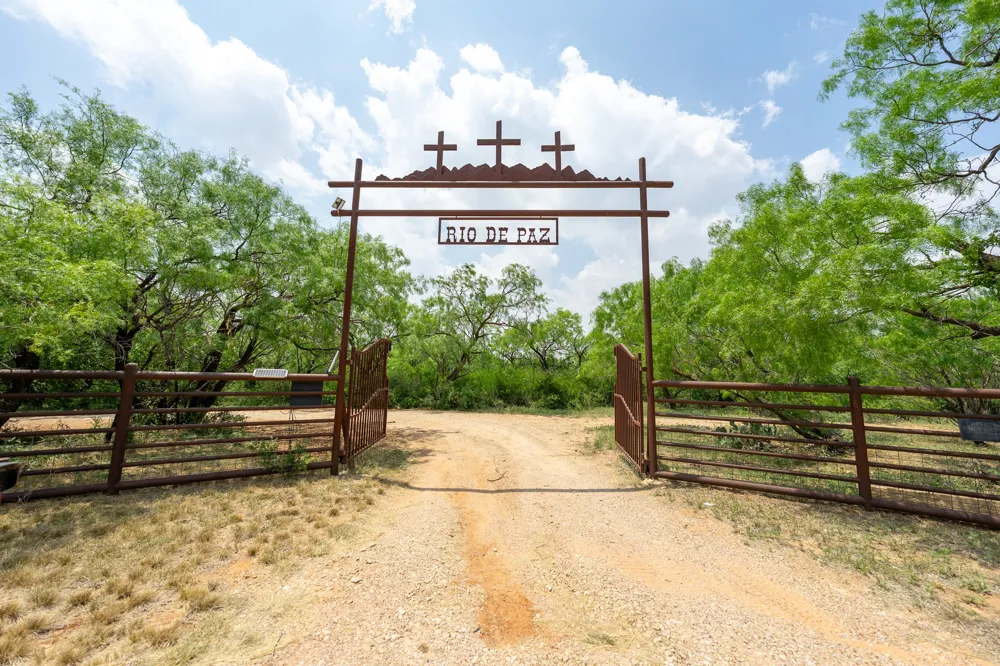 2990 County Rd 205 Lueders, TX 79533