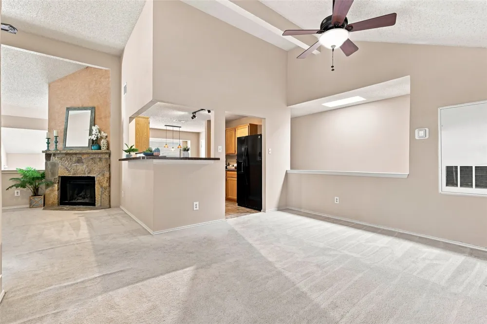 2923 Menlo Park Lane Carrollton, TX 75007