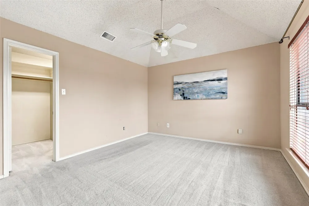 2923 Menlo Park Lane Carrollton, TX 75007