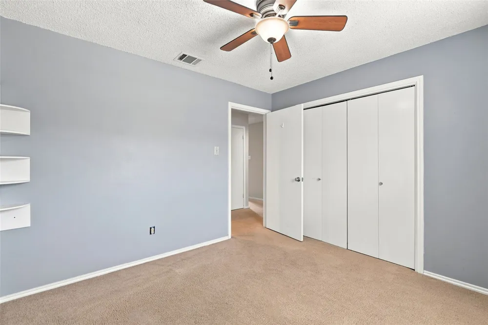 2923 Menlo Park Lane Carrollton, TX 75007