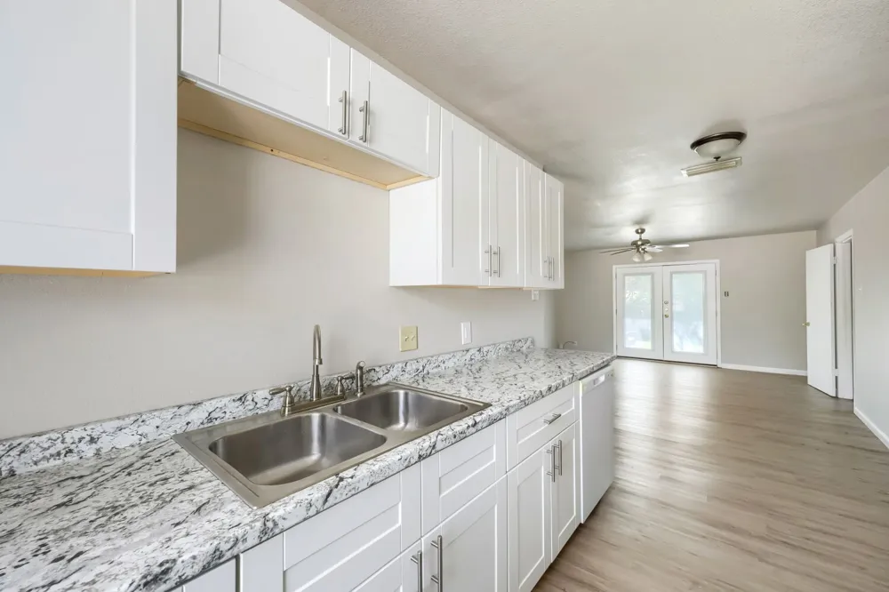267 Merribrook Trail Duncanville, TX 75116