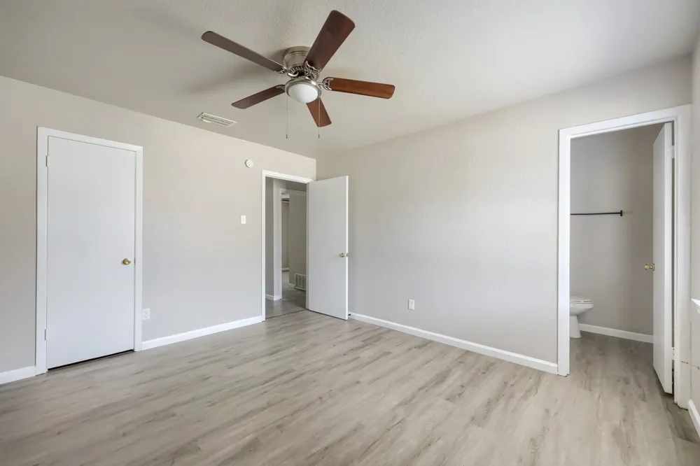267 Merribrook Trail Duncanville, TX 75116