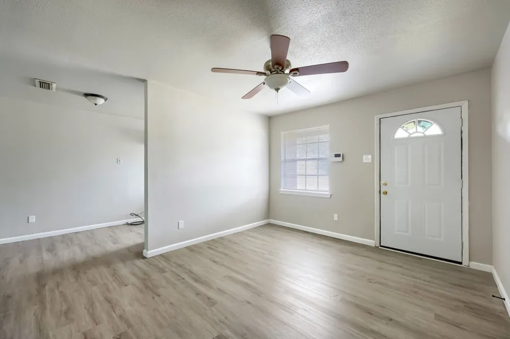 267 Merribrook Trail Duncanville, TX 75116
