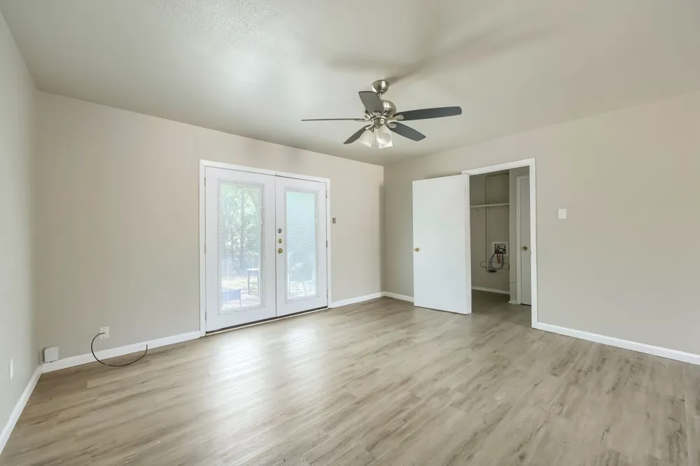 267 Merribrook Trail Duncanville, TX 75116