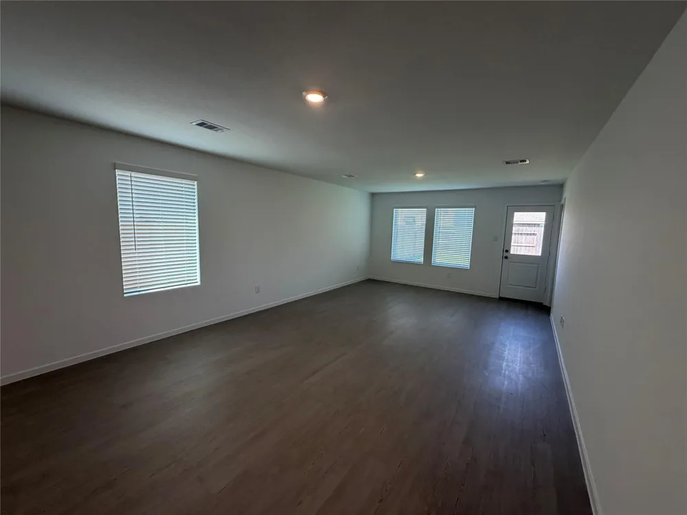 16815 Spotted Oak Drive Hockley, TX 77447