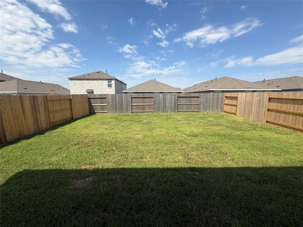 16815 Spotted Oak Drive Hockley, TX 77447