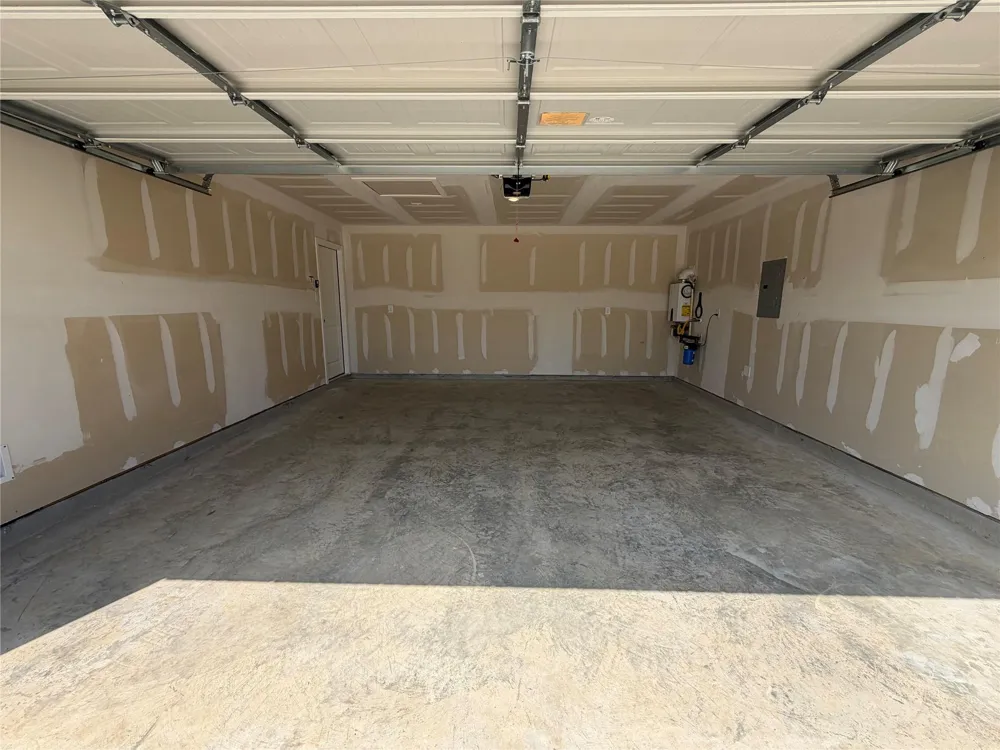 16815 Spotted Oak Drive Hockley, TX 77447