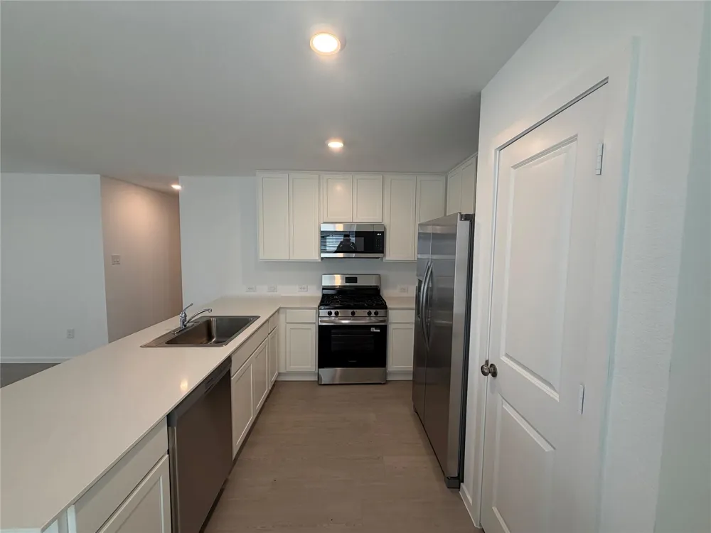 16815 Spotted Oak Drive Hockley, TX 77447