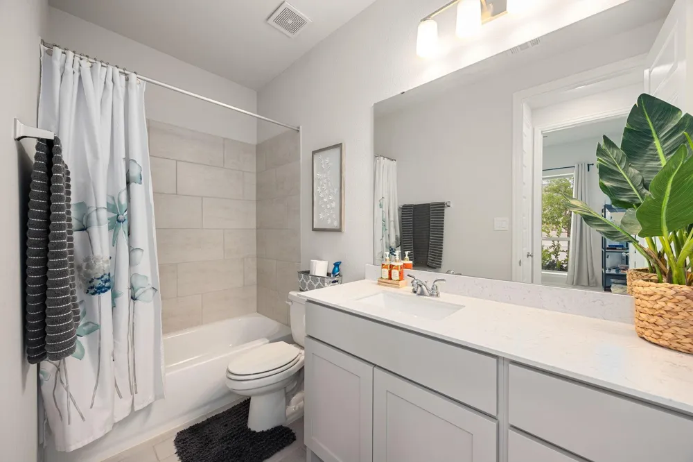 8711 Harbor Pines Drive Cypress, TX 77433