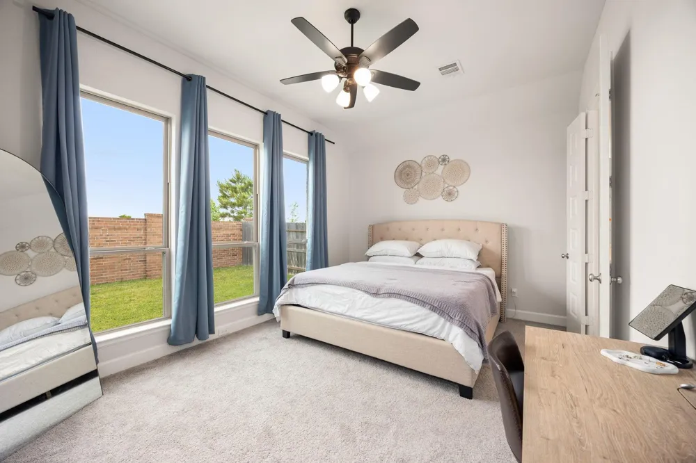 8711 Harbor Pines Drive Cypress, TX 77433