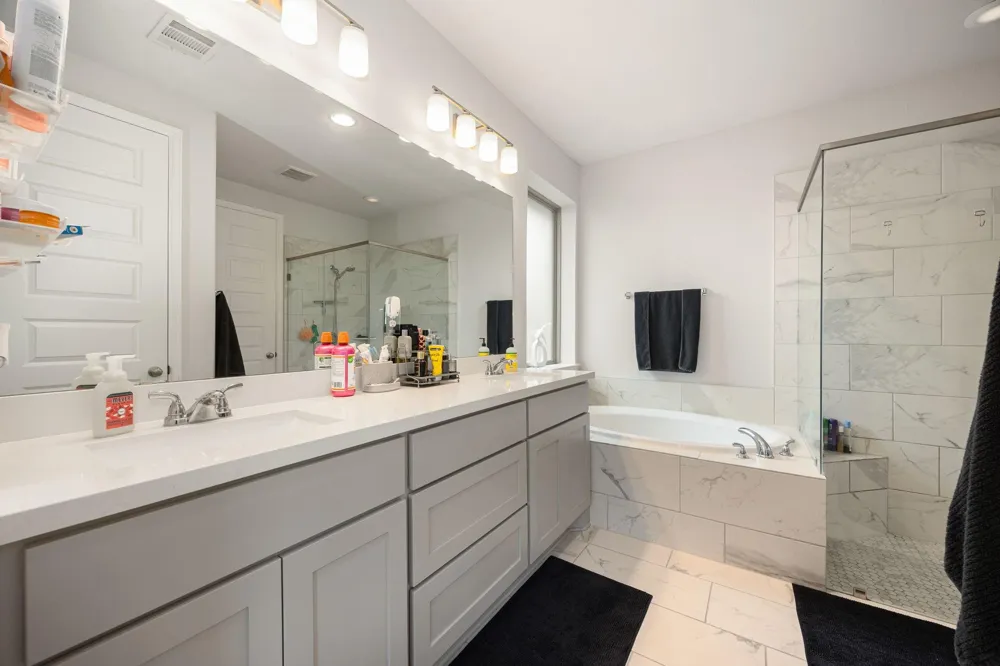 8711 Harbor Pines Drive Cypress, TX 77433