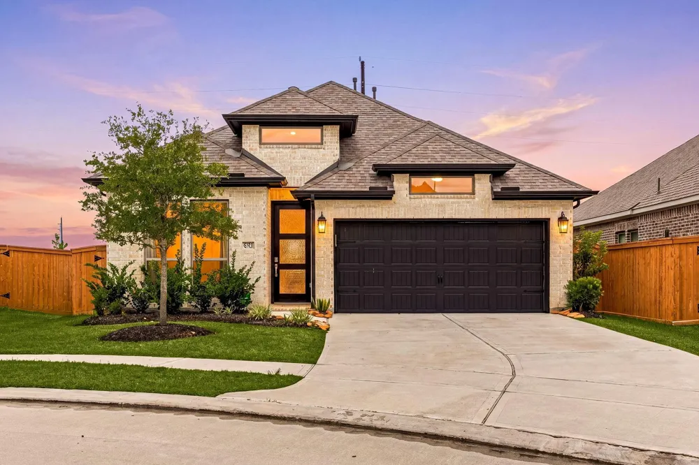 8711 Harbor Pines Drive Cypress, TX 77433