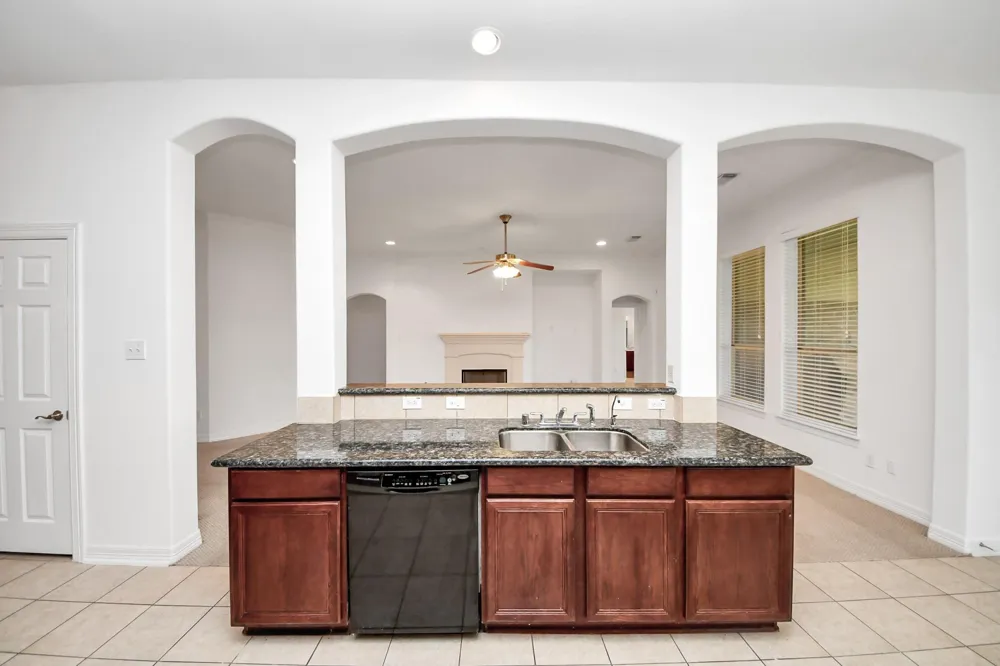 14618 Stablebrook Drive Beach City, TX 77523