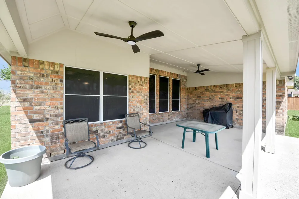 14618 Stablebrook Drive Beach City, TX 77523