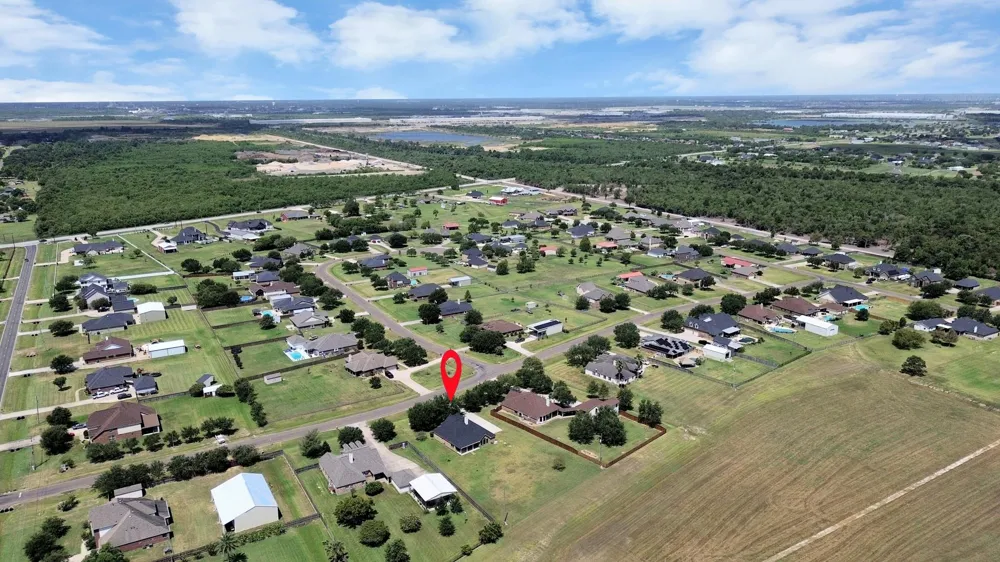 14618 Stablebrook Drive Beach City, TX 77523