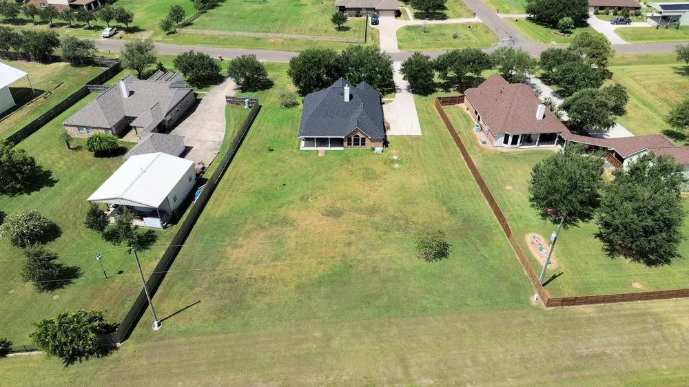 14618 Stablebrook Drive Beach City, TX 77523