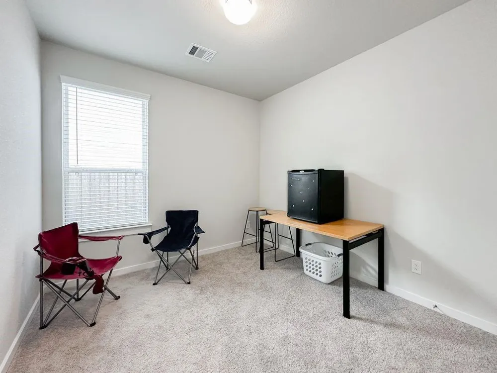 33023 School Hill Rd Fulshear, TX 77441