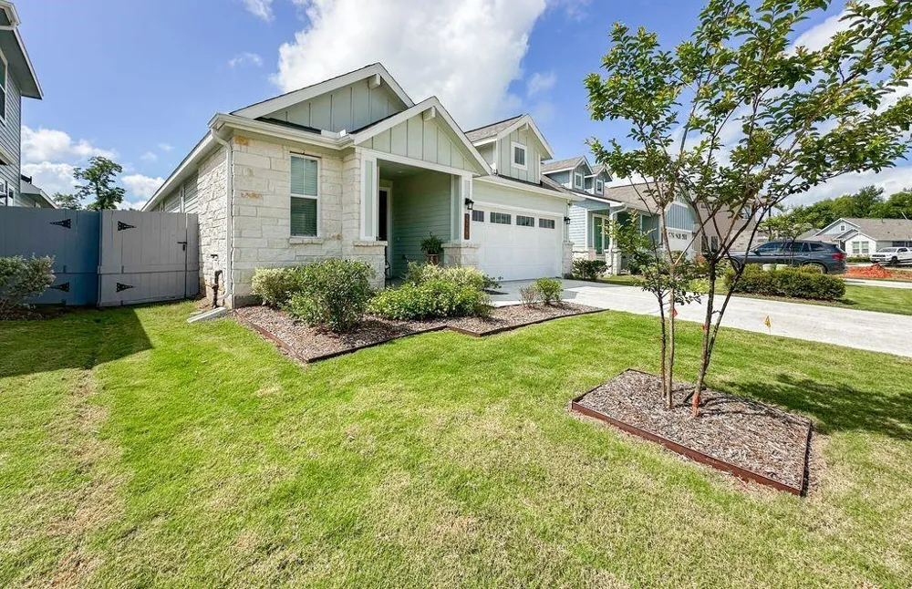 33023 School Hill Rd Fulshear, TX 77441