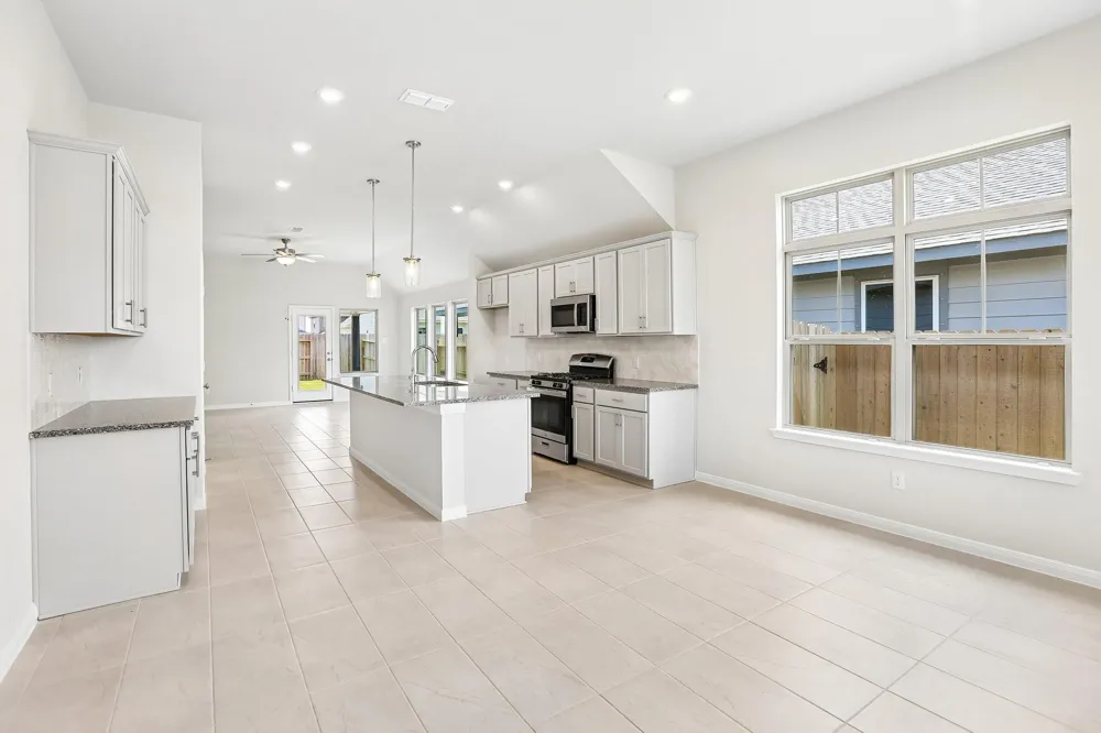 21111 Sunlight Grove Drive Bonney, TX 77583
