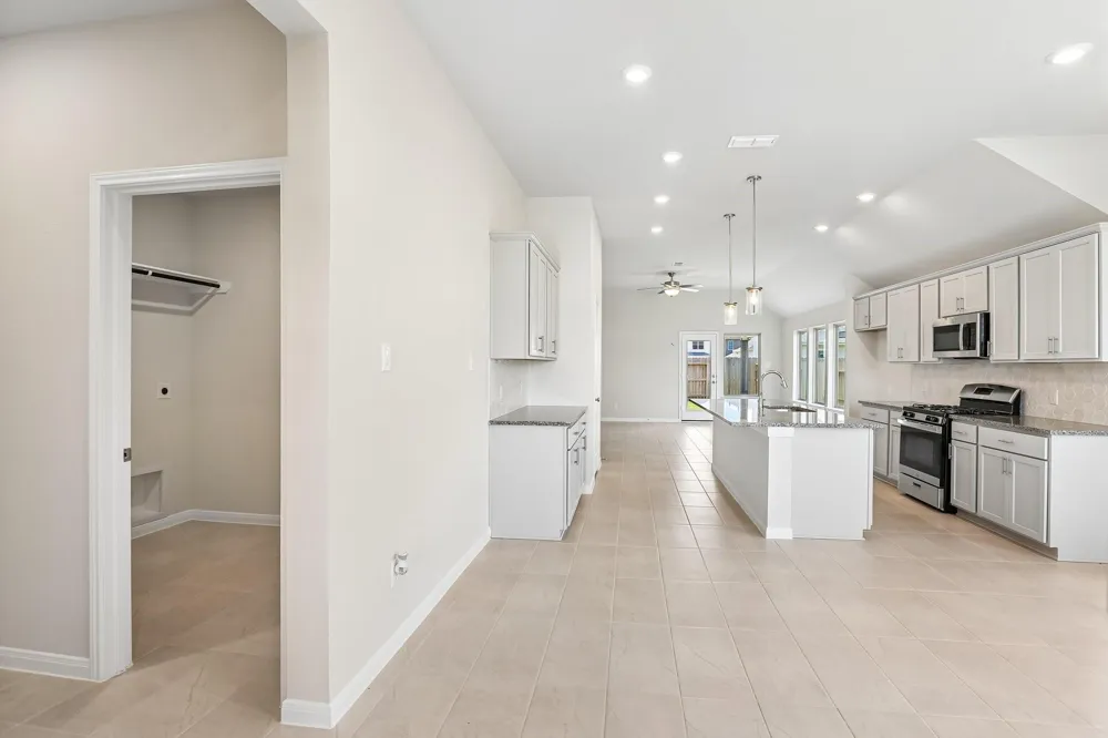 21111 Sunlight Grove Drive Bonney, TX 77583