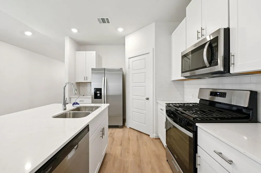 11404 Zenyatta Lane Houston, TX 77048